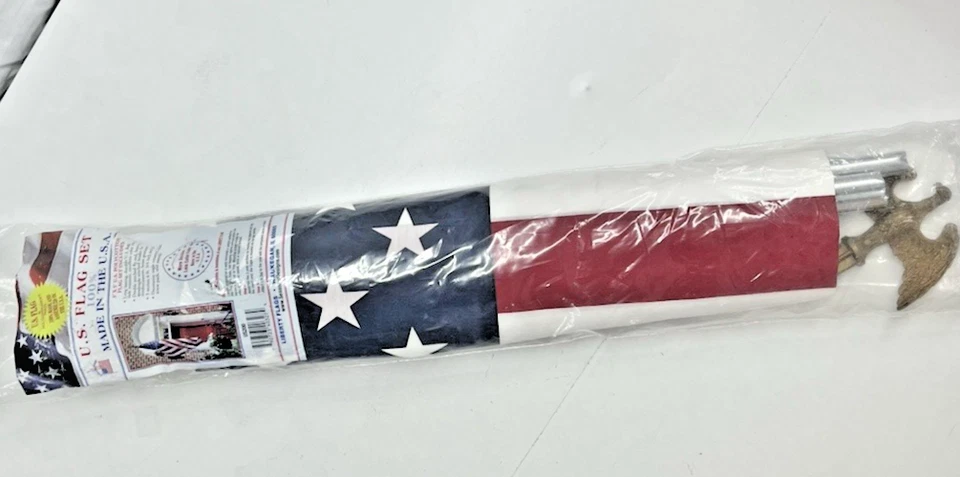 Nuevo Hecho en EE. UU. Banderas de la Libertad Bandera Americana y Kit de Instalación Completo Foto 3 de 4