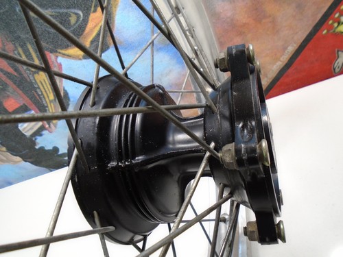 2002 HONDA XR 200R REAR WHEEL (C) 02 XR200R 200 90 - 02 - Picture 5 of 9