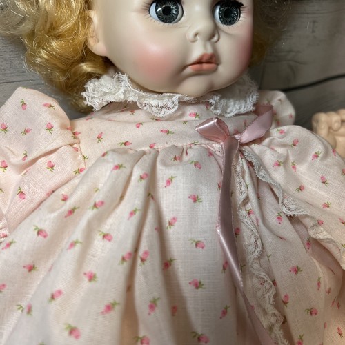MADAME ALEXANDER PUSSYCAT Babydoll Open Close Eyes Vintage #5225 - Picture 5 of 19