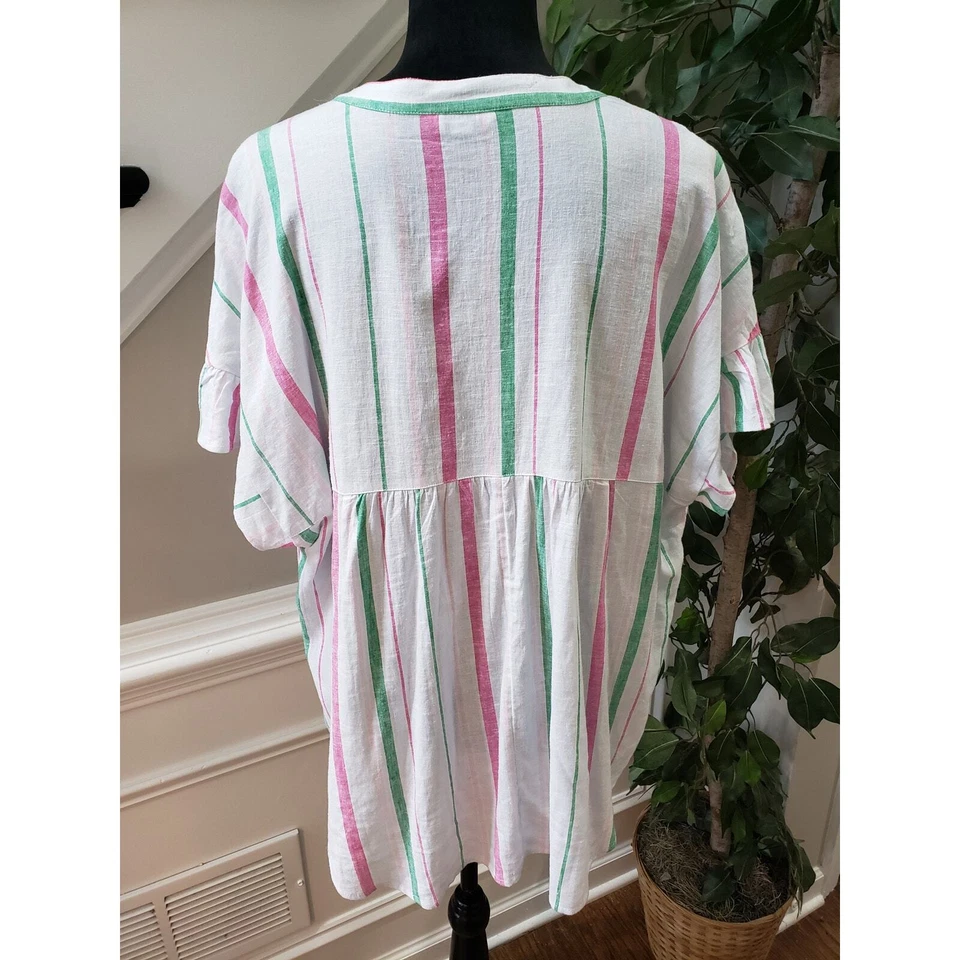 Blusa Top Crown & Ivy Para Mujer Talla 2X Blanco y Verde Rayas Manga Corta Cuello en V Foto 4 de 4