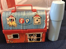 barn lunch box with silo thermos