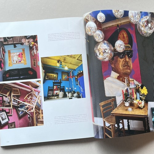 Lot 10 THE WORLD OF INTERIORS Design Magazine 2012 PICASSO CERAMICS Versace - Picture 24 of 24