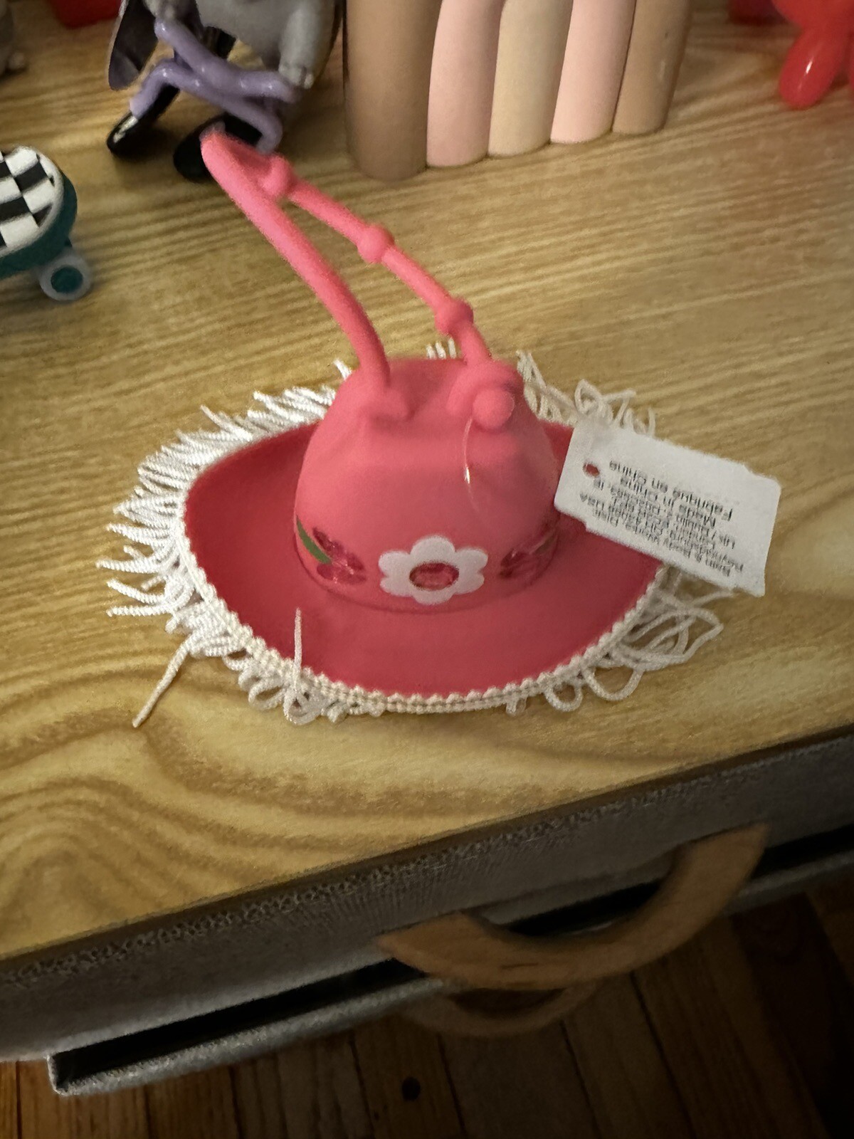 Cappello da cowgirl Bath And Body Works rosa Pony Club con tasca con frange. Porta custodia Bac