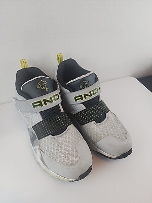 AND1 Kids Boys Gray/Black Basketball Athletic Activewear Sport