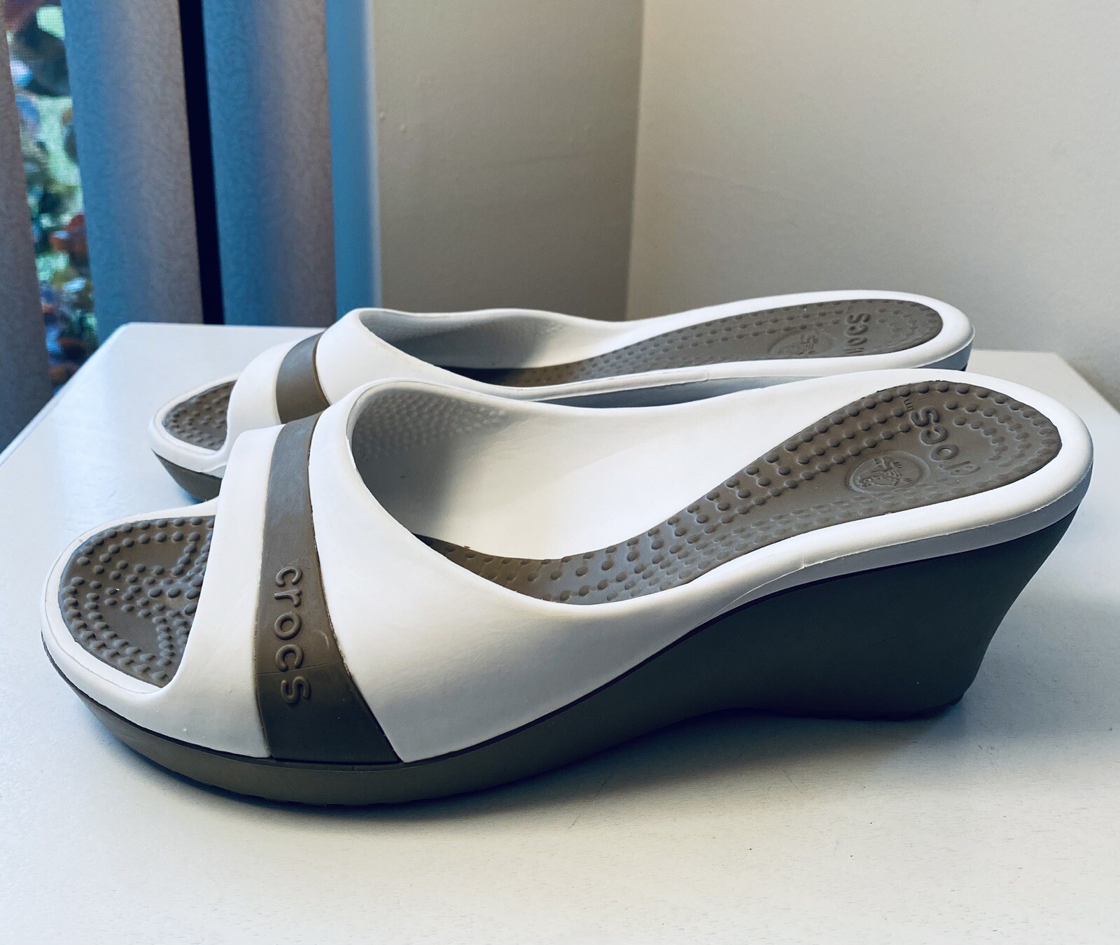 Crocs Sassari Slide Wedge Heel Sandals Ladies Size 8 … Gem