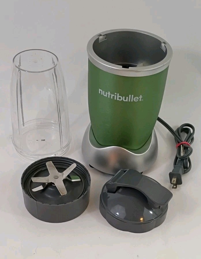 Nutribullet 900 Series 900 Watt Motor Base LOT NB-201 & Extras Tested Working