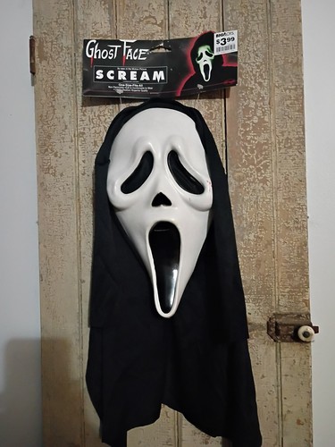 VINTAGE 1997 NWT GEN 2 FUN WORLD FU9206S Scream Movie Mask* Red Mark *Excellent  - Picture 1 of 7