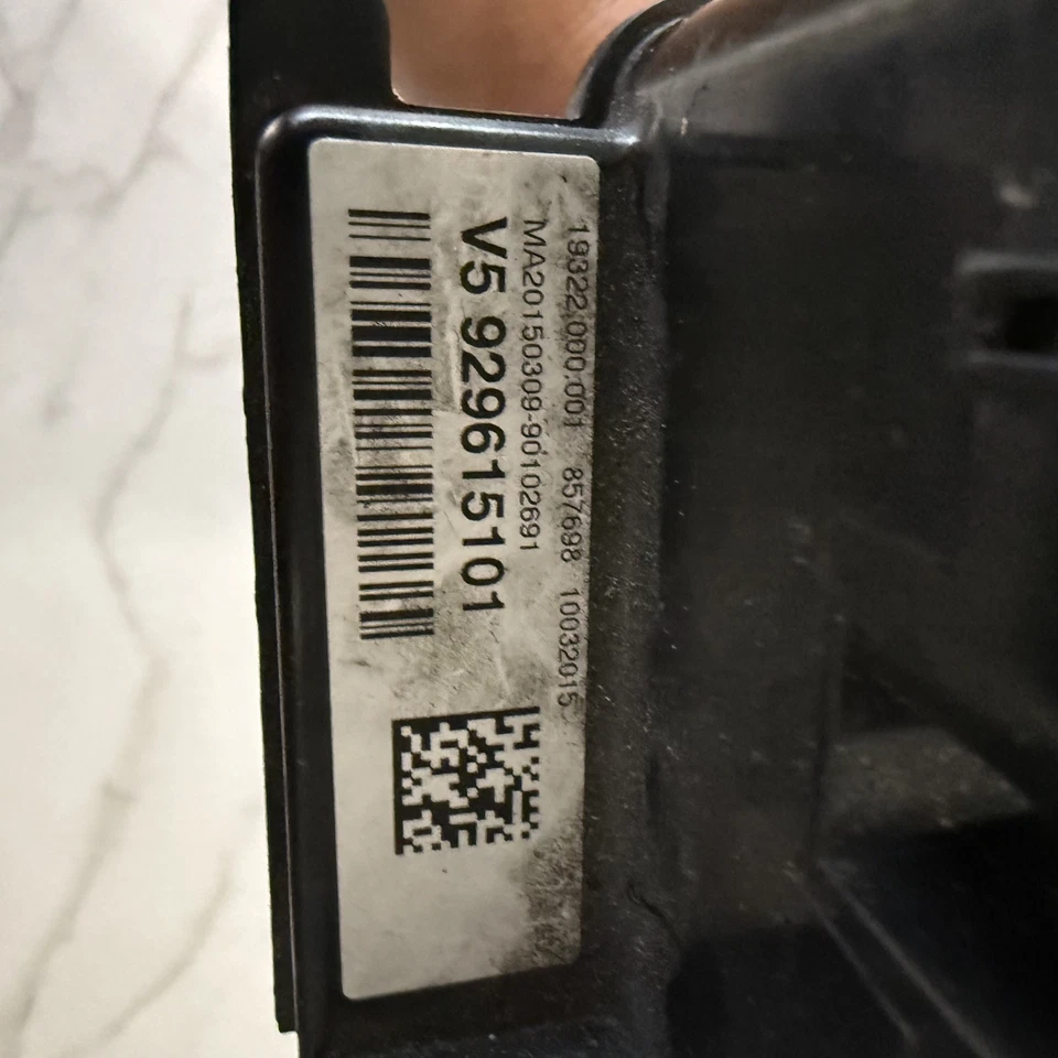 12-18 BMW F22 F23 F30 F31 F36 Distribute Ignition External Base 9296151 OEM - Image 4 of 4