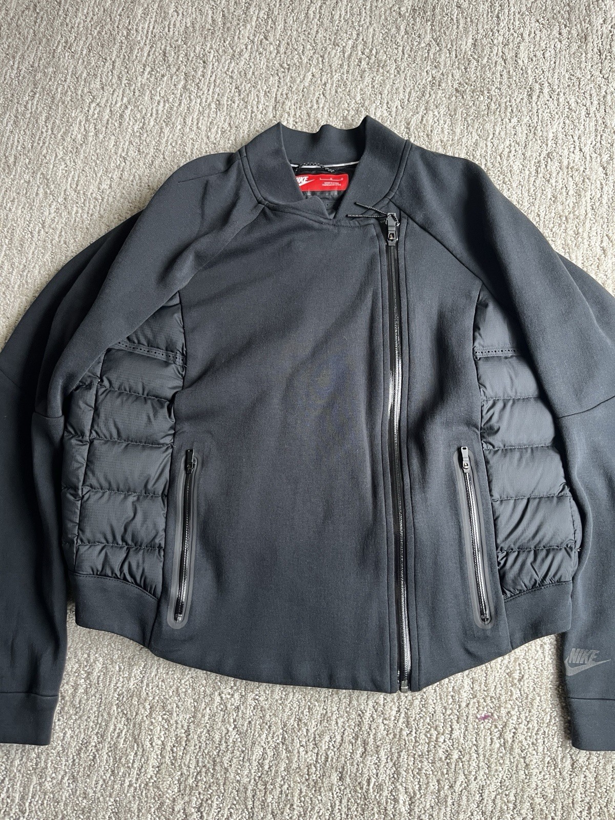 SACAI X NIKE Nike Giacca Grande Piumino Schiena Cropped Zip Up Cappotto Nero Logo Ottimo