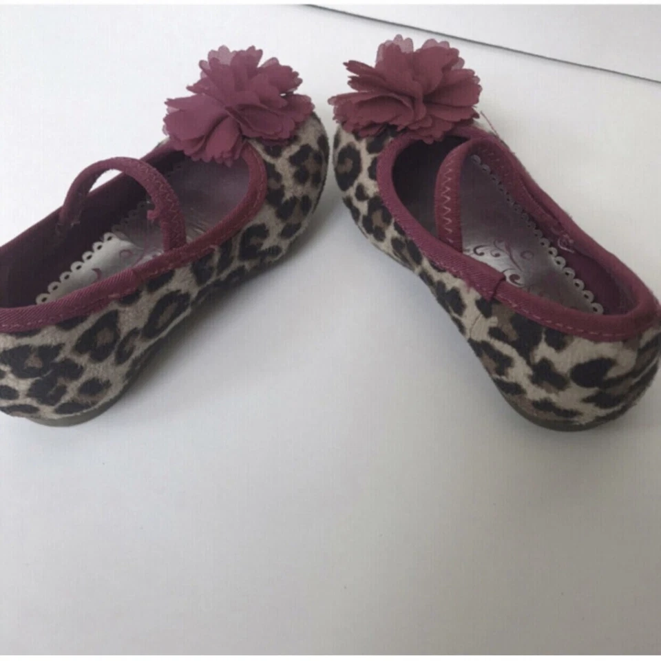 Pisos de ballet con estampado animal para niños talla 6 Foto 4 de 4