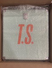 TAYLOR SWIFT  The Life of a Showgirl Vinyl Case  In Hand  Ready To Ship NEW