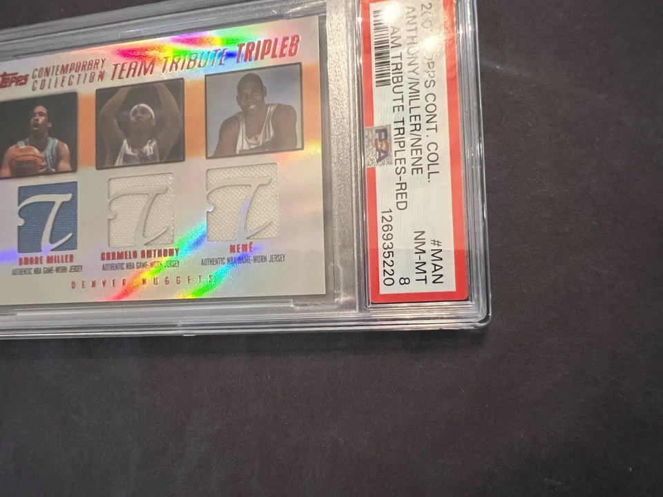 Parche de novato Toppy contemporáneo Carmelo Anthony 2003-04 triple rojo/50 PSA 8 Foto 4 de 4