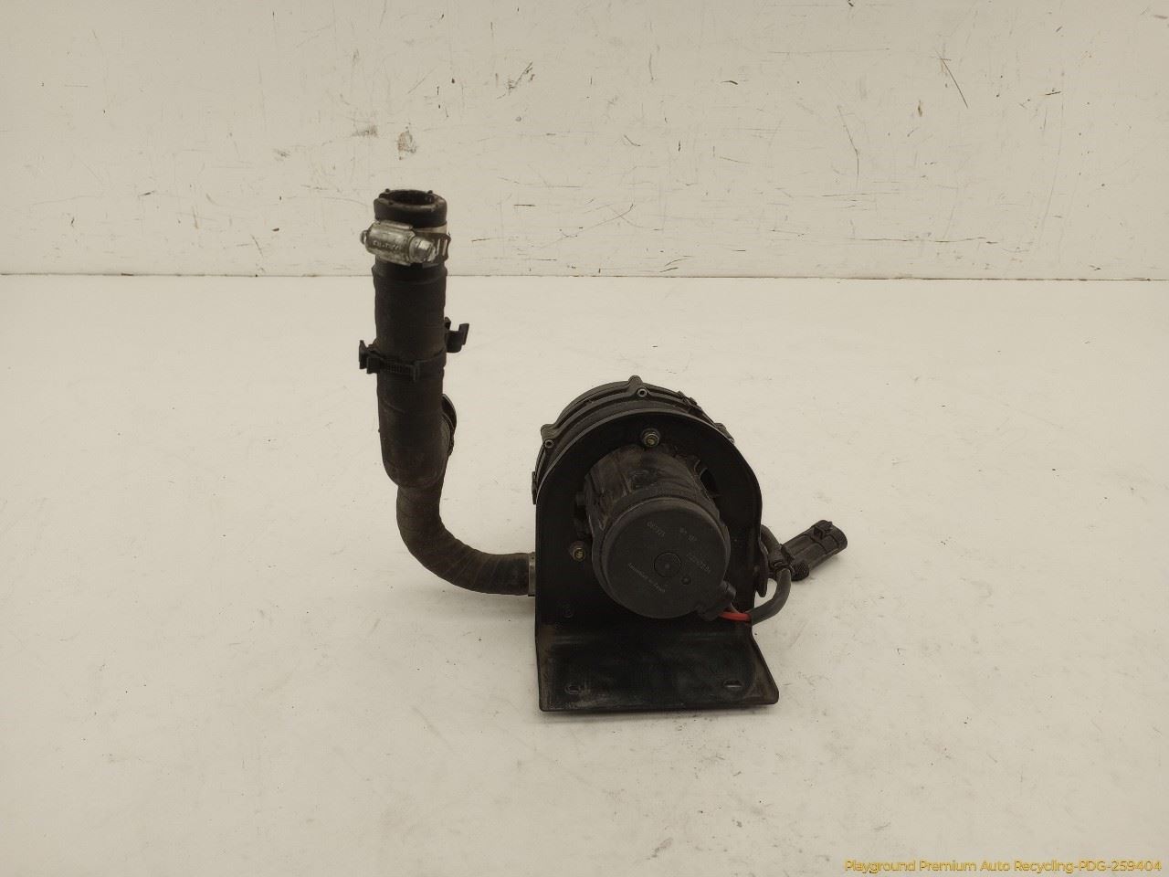 Maserati Quattroporte 2003-2008 Secondary air pump