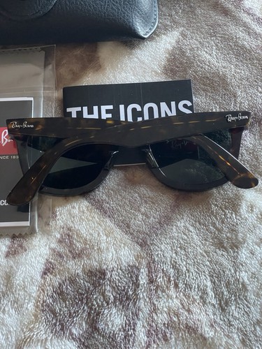 Ray-Ban Wayfarer RB2140 Occhiale da Sole Unisex - Tortoise (RB2140 902 50-22) - Foto 19 di 20