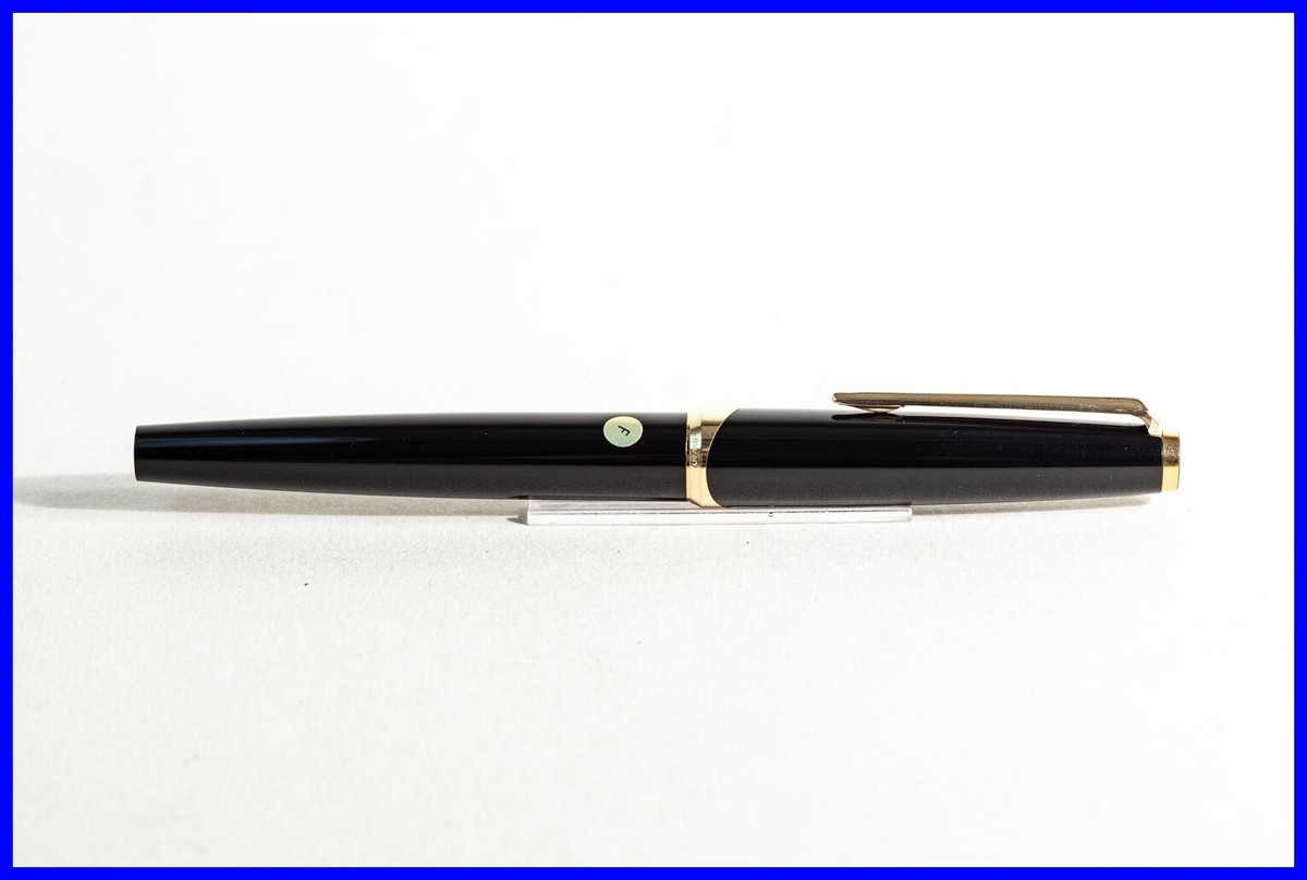 1980 MONTBLANC Masterpiece 121 Cartridge Filler 18C 750 GOLD FINE