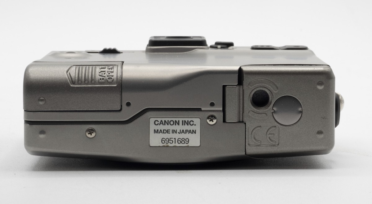 Canon ELPH 370Z Ixus Z70 Compact Film Camera Mint in Box for