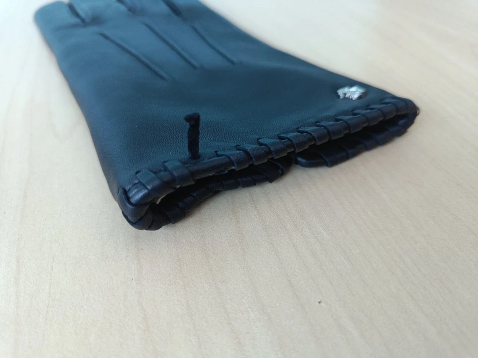 Guantes tecnológicos de piel de oveja cosidos con látigo Lauren Ralph Lauren ENVÍO $98 (0093) Foto 4 de 4