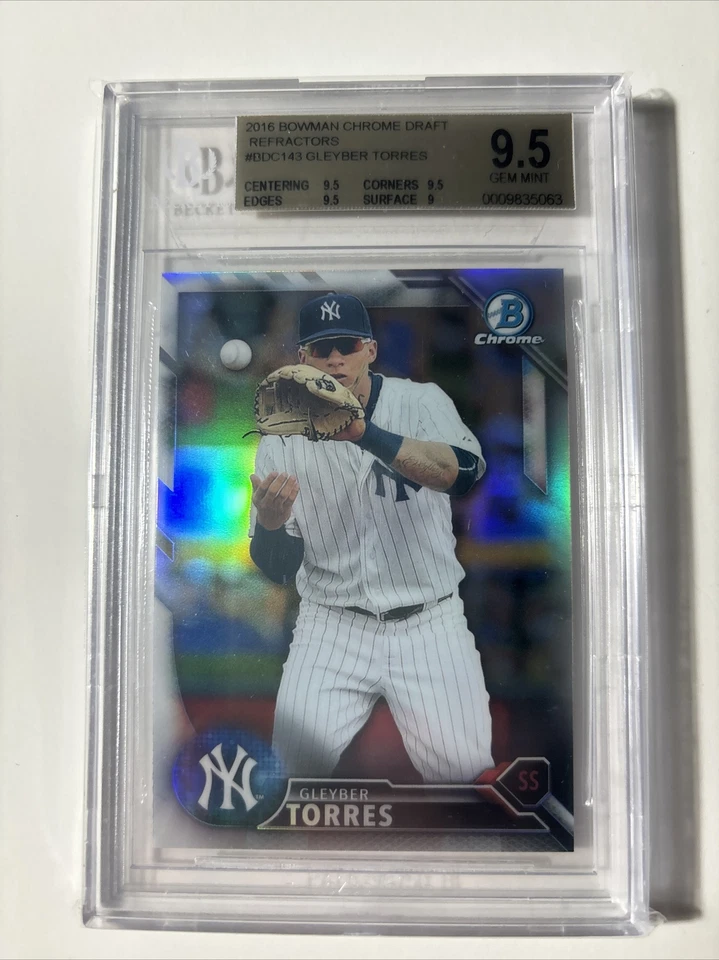 Gleyber Torres Rookie/Prospect Graded Lot! Refractor/Red Holo!!! - Image 2 of 4