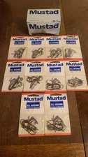 Mustad hooked on fishing hook lot of 10 packs 80 hooks 3136 mib
