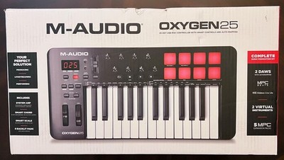 M-Audio Oxygen 25 Keyboard Controller USB Midi Barely Used Works Great