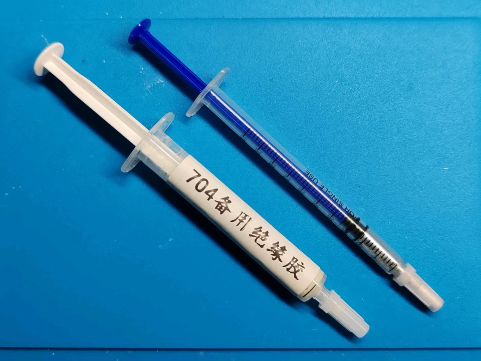 Conductonaut liquid metal thermal paste 5gram 1 gram - Image 3 of 4