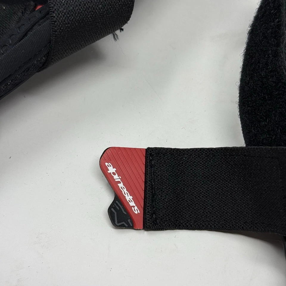 Alpinestars Sequence Knee Protector Size L/XL Black Motorcycle Riding - Image 4 of 4