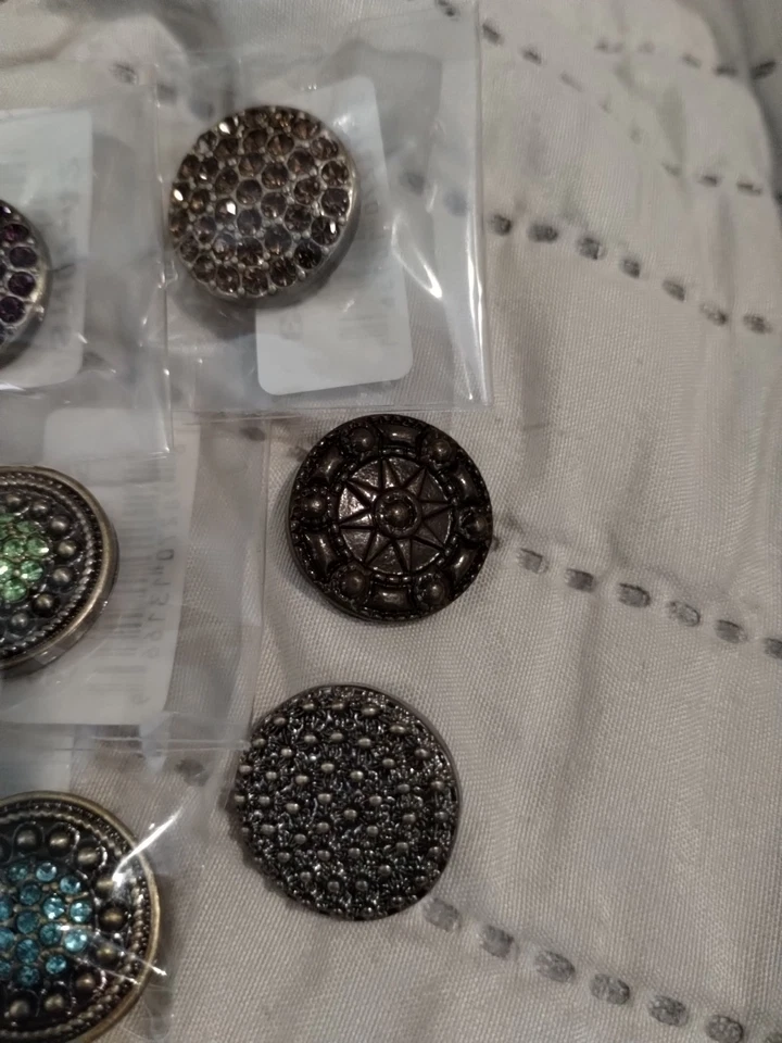 Pulsera y broches de presión de jengibre Foto 4 de 4