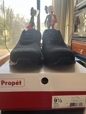 Size 9.5 - Propet Stability Fly XX(5E) MAA032M