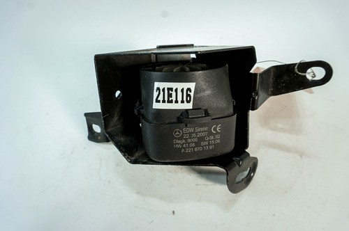 07-13 Mercede W221 S550 S63 AMG OEM Anti Theft Alarm Horn Siren 2218701391 - Picture 3 of 21