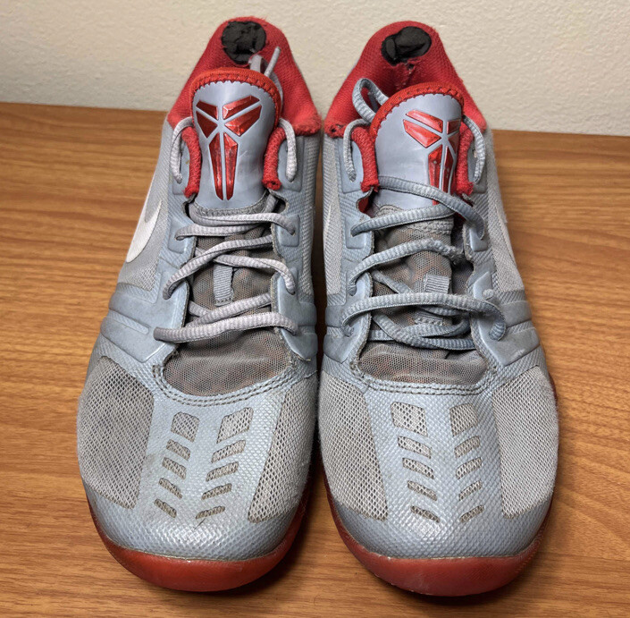 NIKE KOBE MENTALITY II \"Red Grey\" 美品 nike-kb-mentality-ii-black-