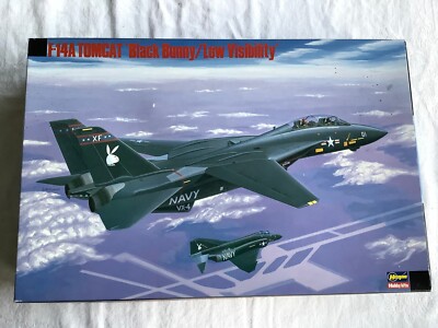  Hasegawa 51505 1:72 Grumman F-14A Tomcat ''Black Bunny'' (FZ94-33S2/5)