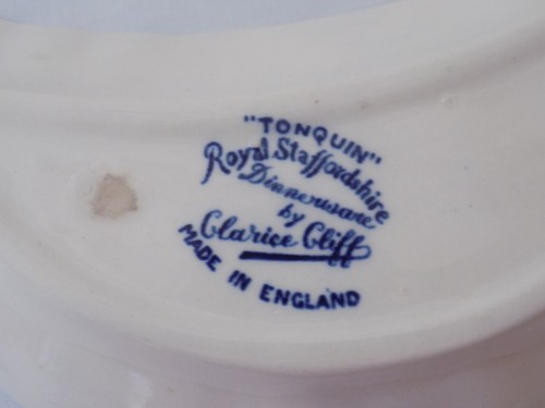 Two Vintage Tonquin Royal Staffordshire Bone Dishes By Clarice Cliff - Picture 6 of 7