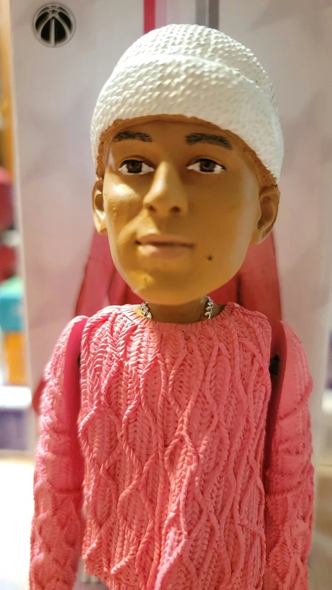 2023 Washington Wizards Kyle Kuzma Pink Sweater SGA Bobblehead 1/13/23 NIB  | eBay