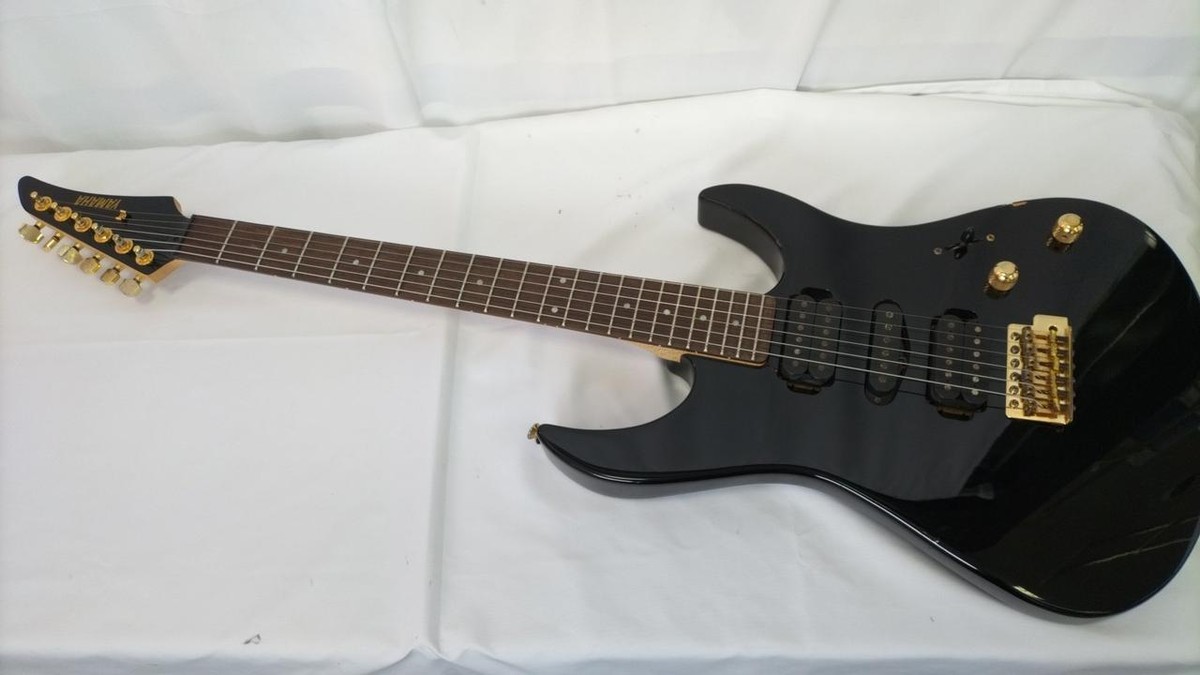 希少安い！！超美品　YAMAHA RGX-N2 エレキギター　HSHピックアップ 希少安い！！超美品 YAMAHA RGX-N2 エレキギター HSH