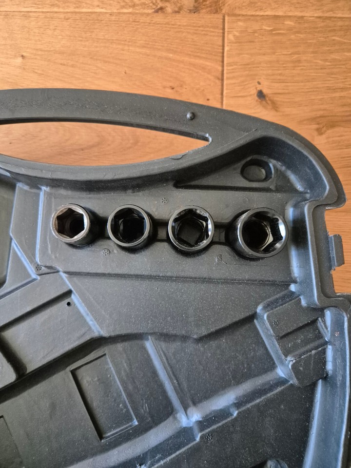 Clarke CEW 1000 450 nm torque 240V Corded Electric Impact Wrench