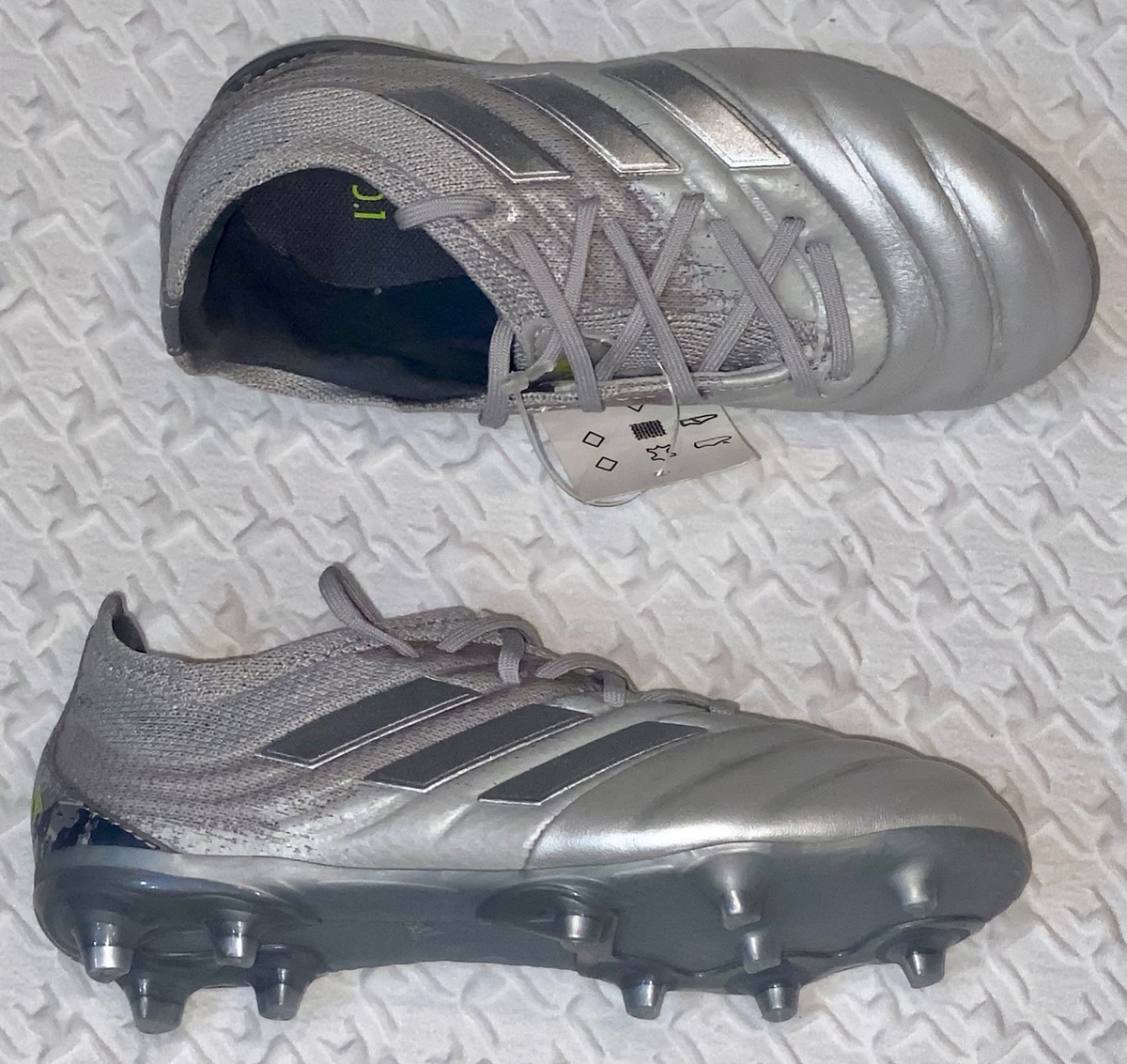 COPA 20.1 FG シルバー 25.5 adidas Kids Copa 20.1 FG - Silver/Solar Yellow - Firm Ground