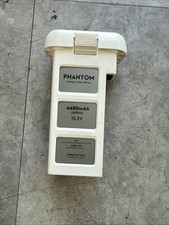 Genuine DJI Phantom 3 Intelligent Flight Battery PH3-4480mAh-15.2V Lights Up