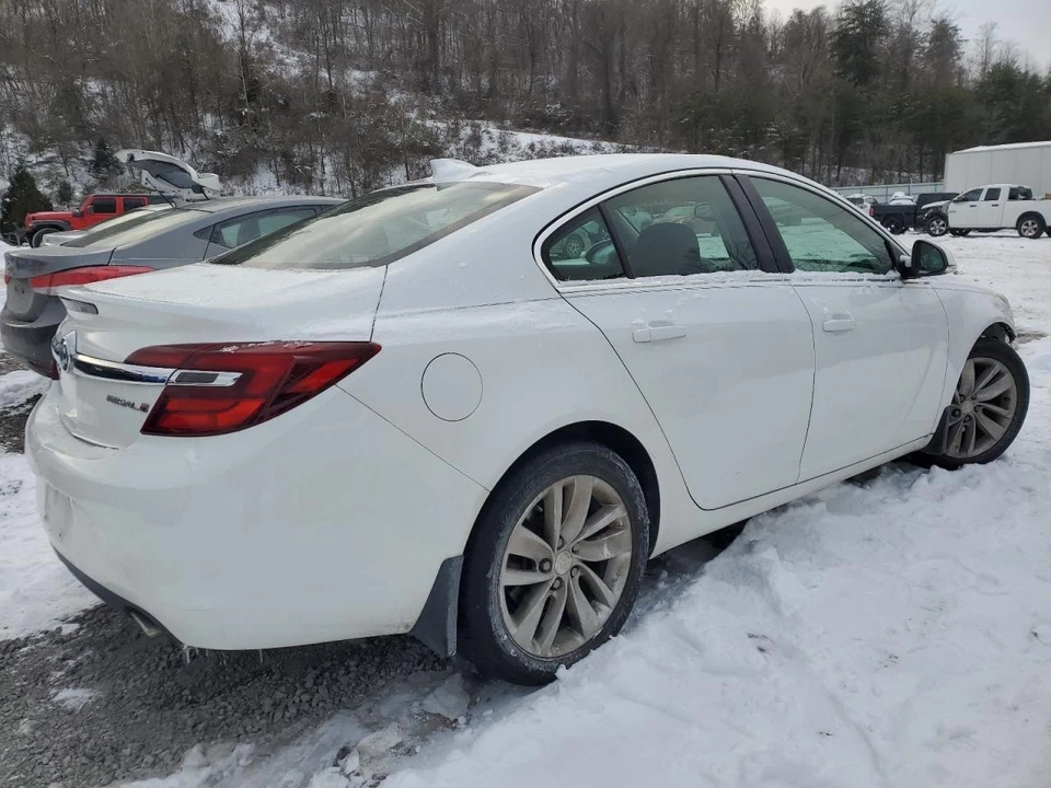 Conjunto de filtro de aire usado se adapta a: Buick Regal 2.0 2015 grado A Foto 3 de 4