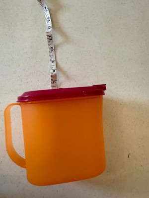 TUPPERWARE Pitcher 2189D 1 Quart Orange With Pink Pour Spout Juice Wate