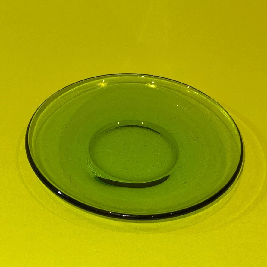 4 Platos Duralex Vintage Vidrio Verde Esmeralda- ø 13cm / 5.11 in -Made in Spain - Imagen 3 de 4