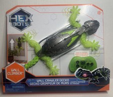 HEX BOTS Wallcrawler Gecko Rechargeable Remot...
