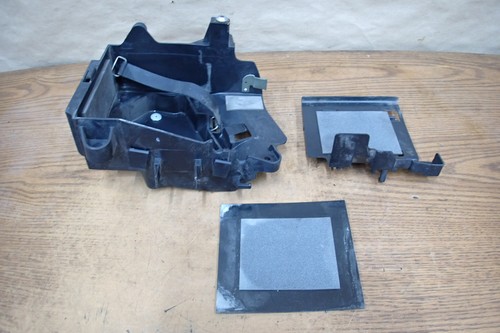 2002 YAMAHA VSTAR XVS650 BATTERY TRAY BOX