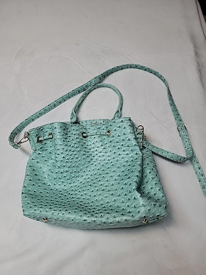 Bolso de Hombro Cartera Estampado de Reptiles Imitación Verde Como Nuevo Cato Excelente Estado Foto 2 de 4