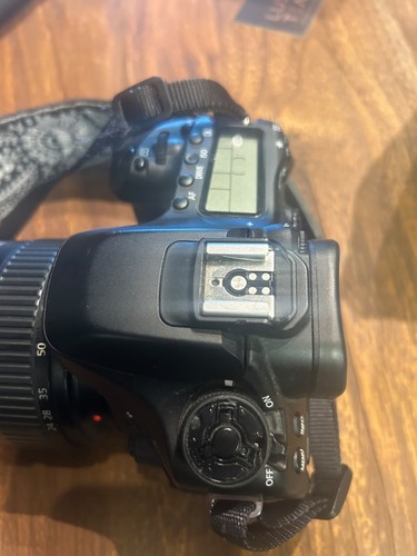 canon 80d camera with lenses (Canon EF 24-70mm, Canon 50mm 1.8, Canon 13-135mm) - Picture 3 of 8