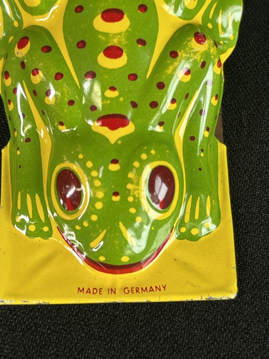 VINTAGE TIN TOY FROG Clacker & Crank Noisemaker Made in Germany