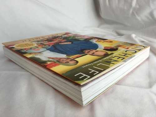 Kitchen Life : Real Food for Real Families--Even Yours! by Art Smith 2004 - Picture 10 of 12