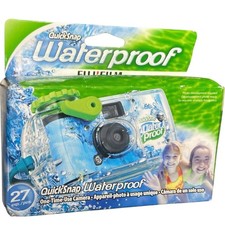 Fujifilm QuickSnap Waterproof 800 35mm Disposable Camera 27 Exposures - OCT 2026