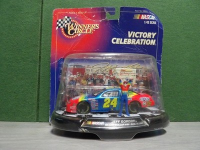 E8076 1998 Winner's Circle Victory Celeb 1/43 Jeff Gordon #24 Million Dollar Win