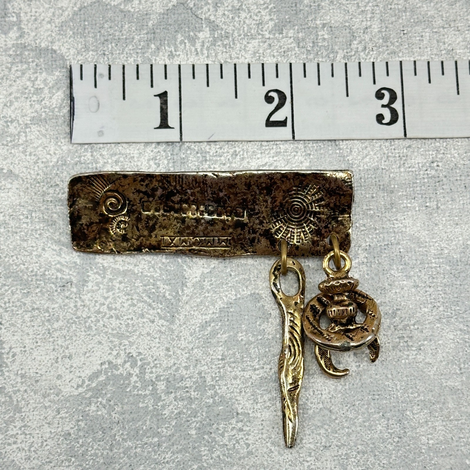 Brooch Signed? Ethnic Style Rectangular Gold Tone… - image 7