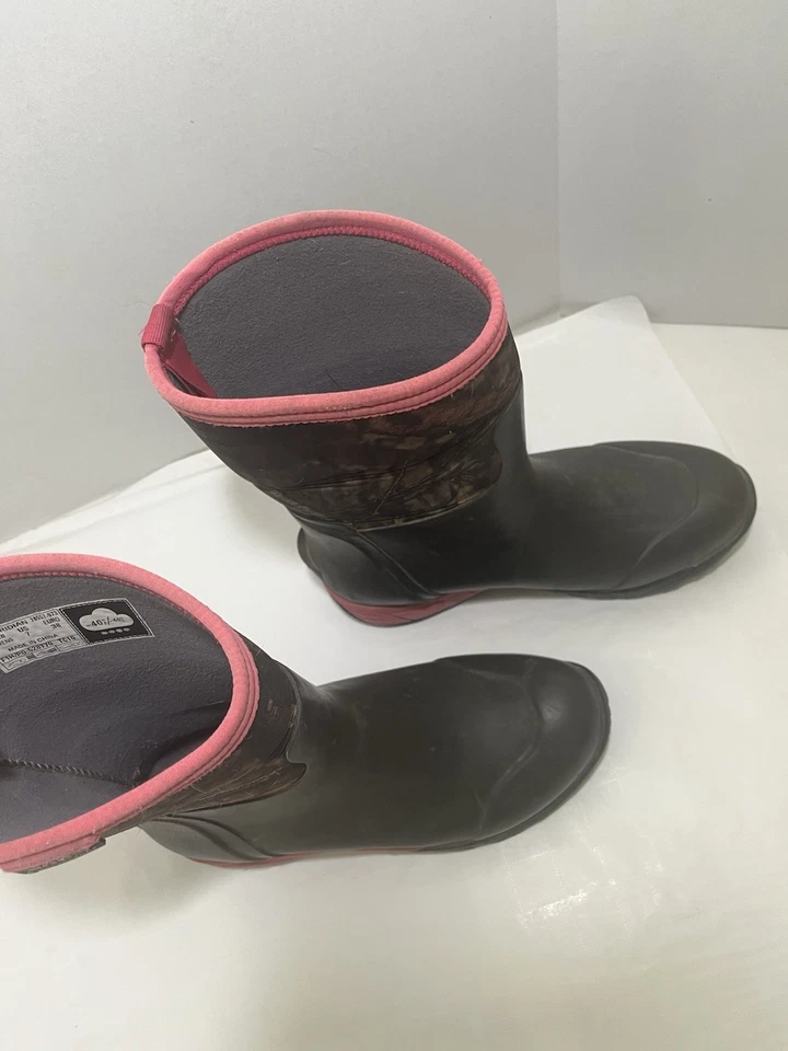 BOGS MOSSY OAK WOMENS SIZE 7 CAMO & PINK BOOTS - Waterproof Insulated - Image 4 of 4
